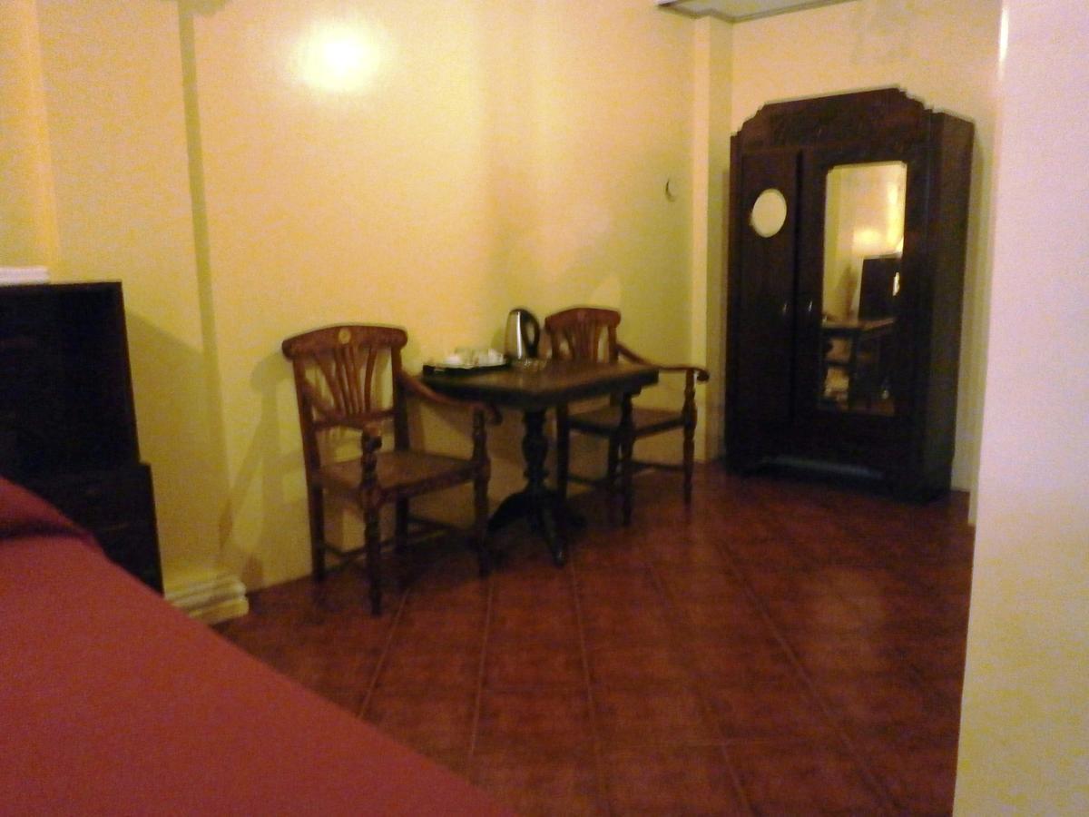 True Home Hotel Balabag  Camera foto